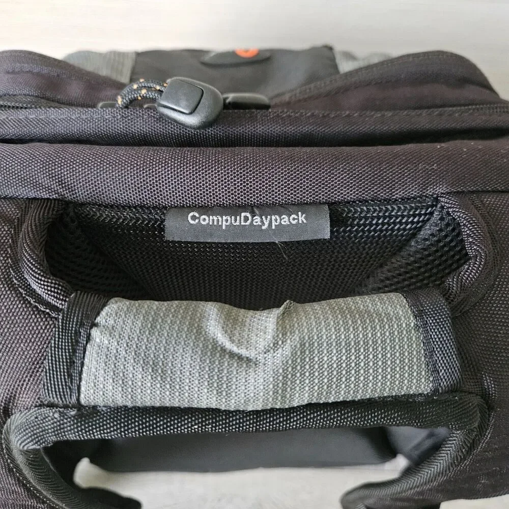 Lowepro CompuDayPack Photo Camera DSLR 250 Laptop Travel City Bag‎ Backpack